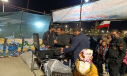 برگزاری غرفه تیراندازی در خوسف با سلاح کلاشینکف+عکس